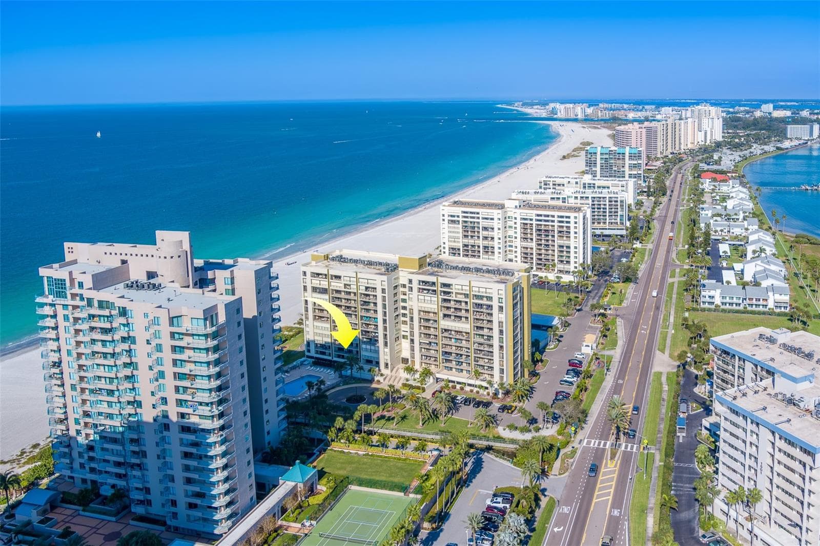 Heading north into Clearwater Beach - 1480 GULF BLVD #201, CLEARWATER BEACH