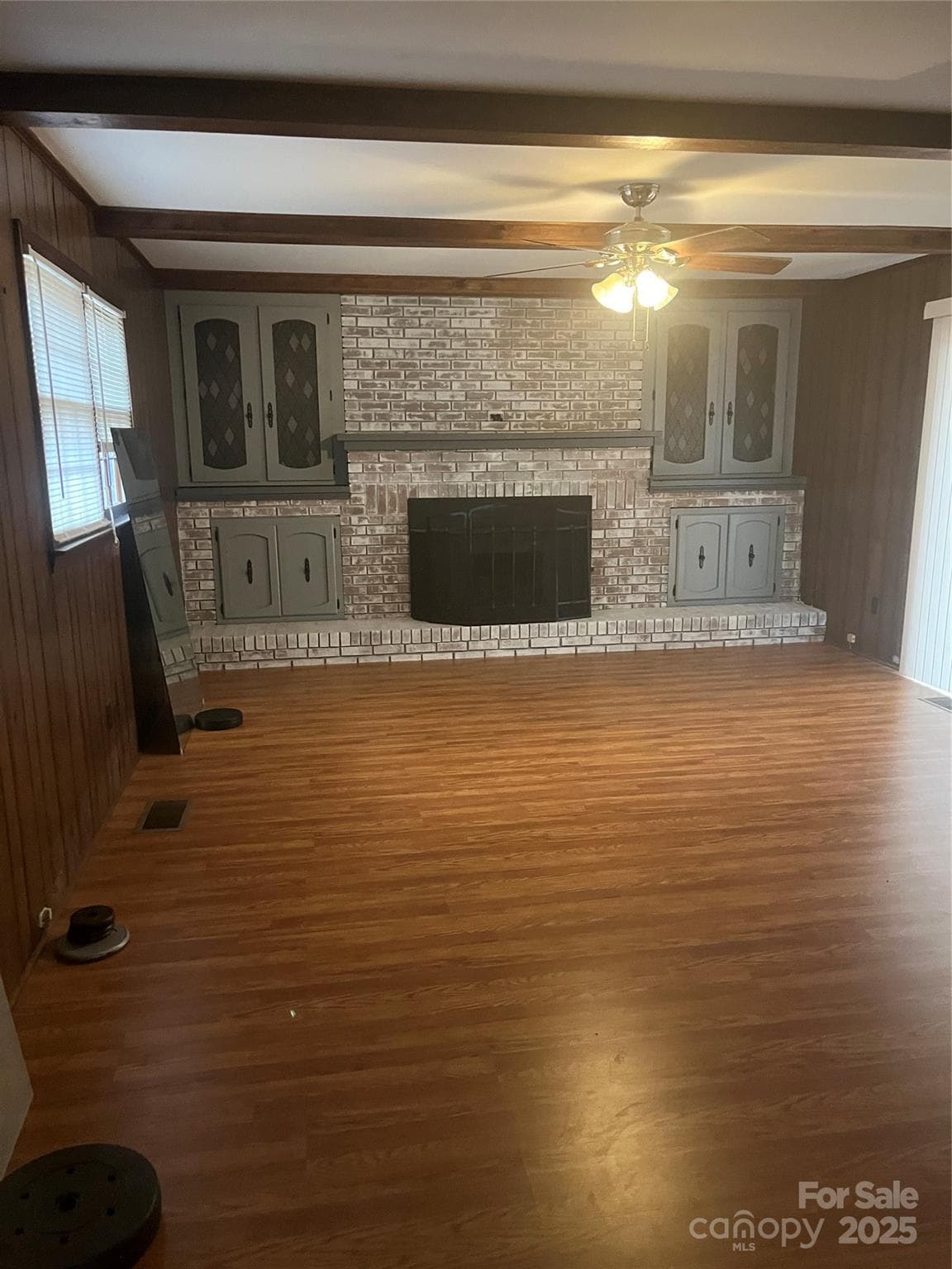 Single Family Residence at 206 E Catawba Drive, Mount Holly, photo 5 of 18