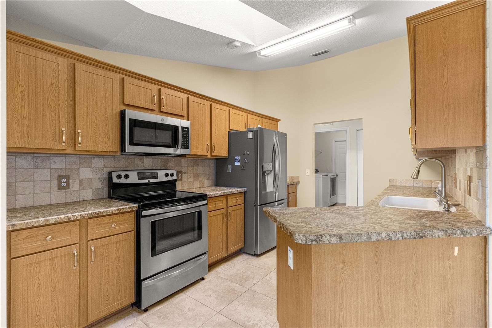 Single Family Residence at 11351 SE 175TH PL, SUMMERFIELD, photo 15 of 35