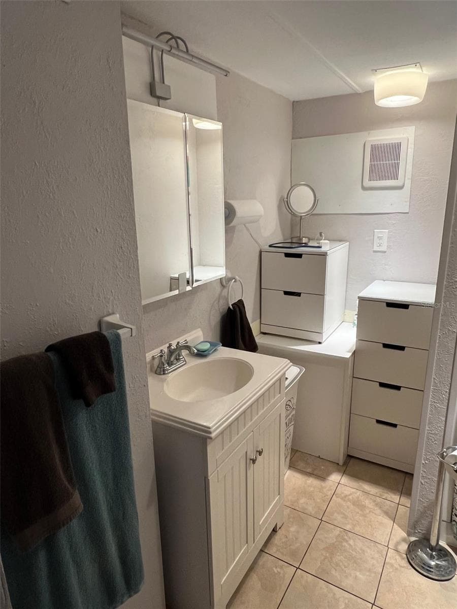Mobile Home at 11300 124TH AVE #70, LARGO, photo 20 of 29