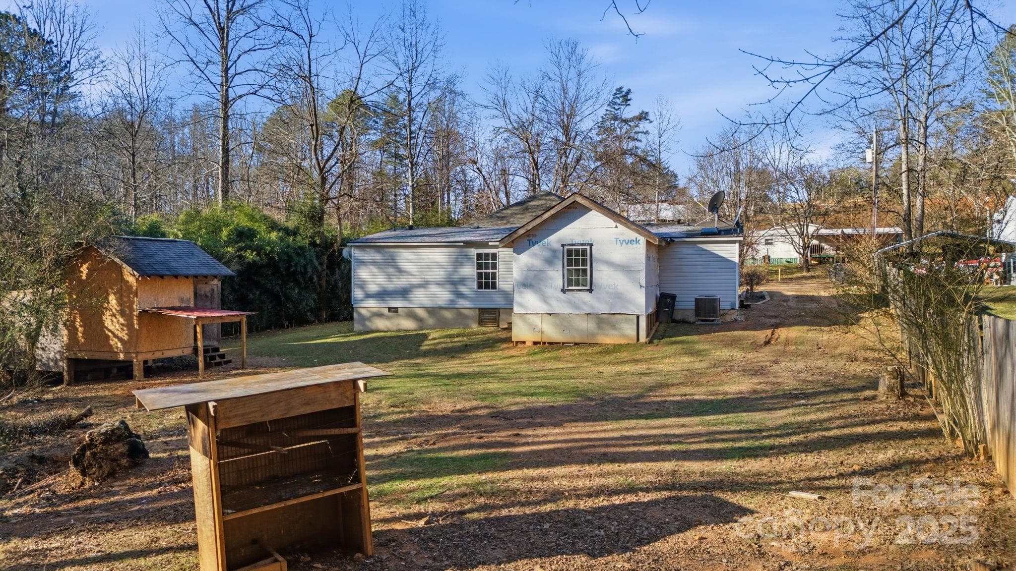 Single Family Residence at 102 Garnett Trace Road, Franklin, photo 5 of 36