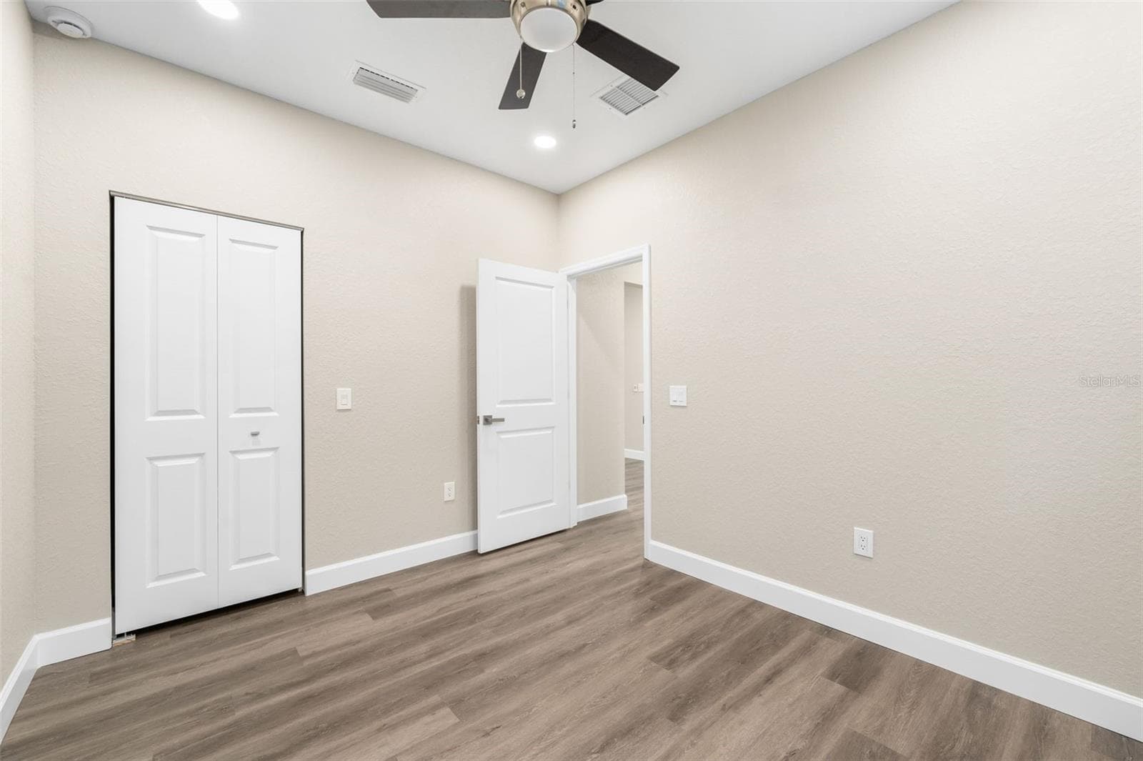 Single Family Residence at 2016 NE 3RD AVE, GAINESVILLE, photo 21 of 35