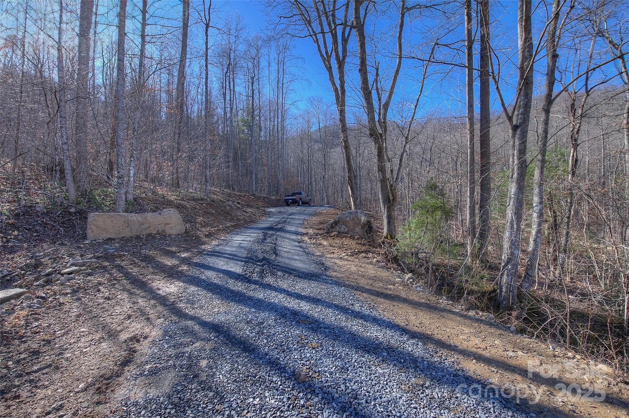 Lot at 00 Shadowood Drive, Spruce Pine, photo 2 of 11