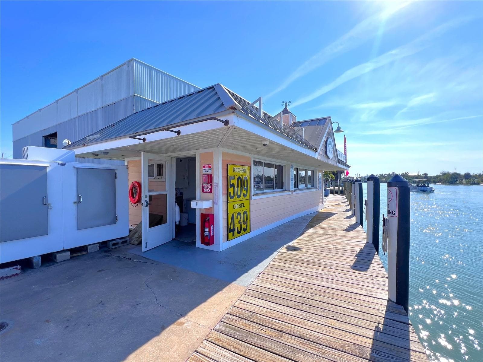 Dock-Rackominium at 100 CIRCUIT RD #N18, NOKOMIS, photo 7 of 21