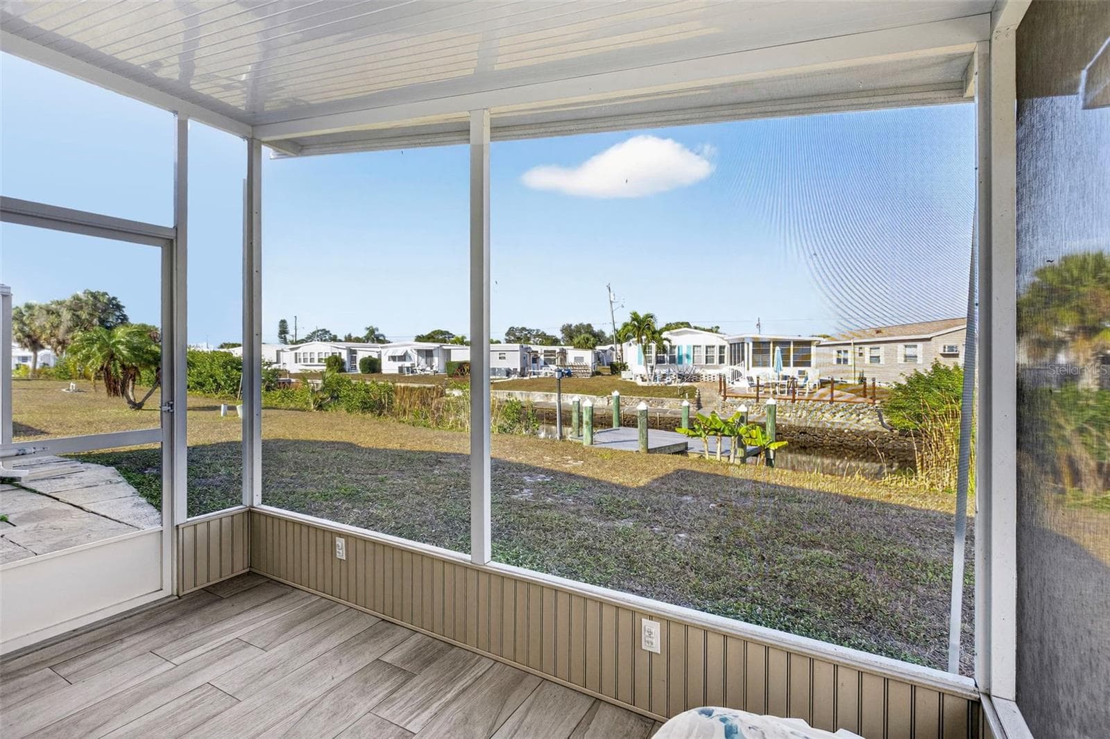 Manufactured Home at 320 LA COSTA, NORTH PORT, photo 7 of 75