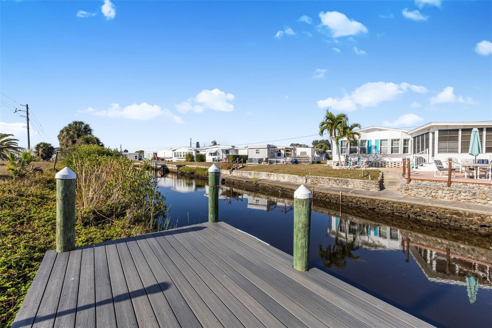 Manufactured Home at 320 LA COSTA, NORTH PORT, photo 30 of 75
