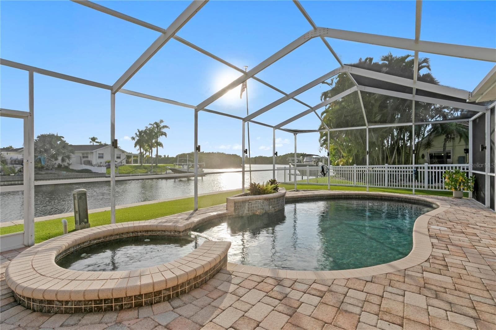 Single Family Residence at 1320 52ND AVE NE, ST PETERSBURG, photo 40 of 92