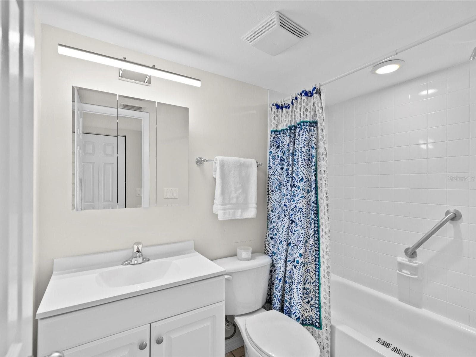 Second Bathroom - 2737 ENTERPRISE RD E #111, CLEARWATER
