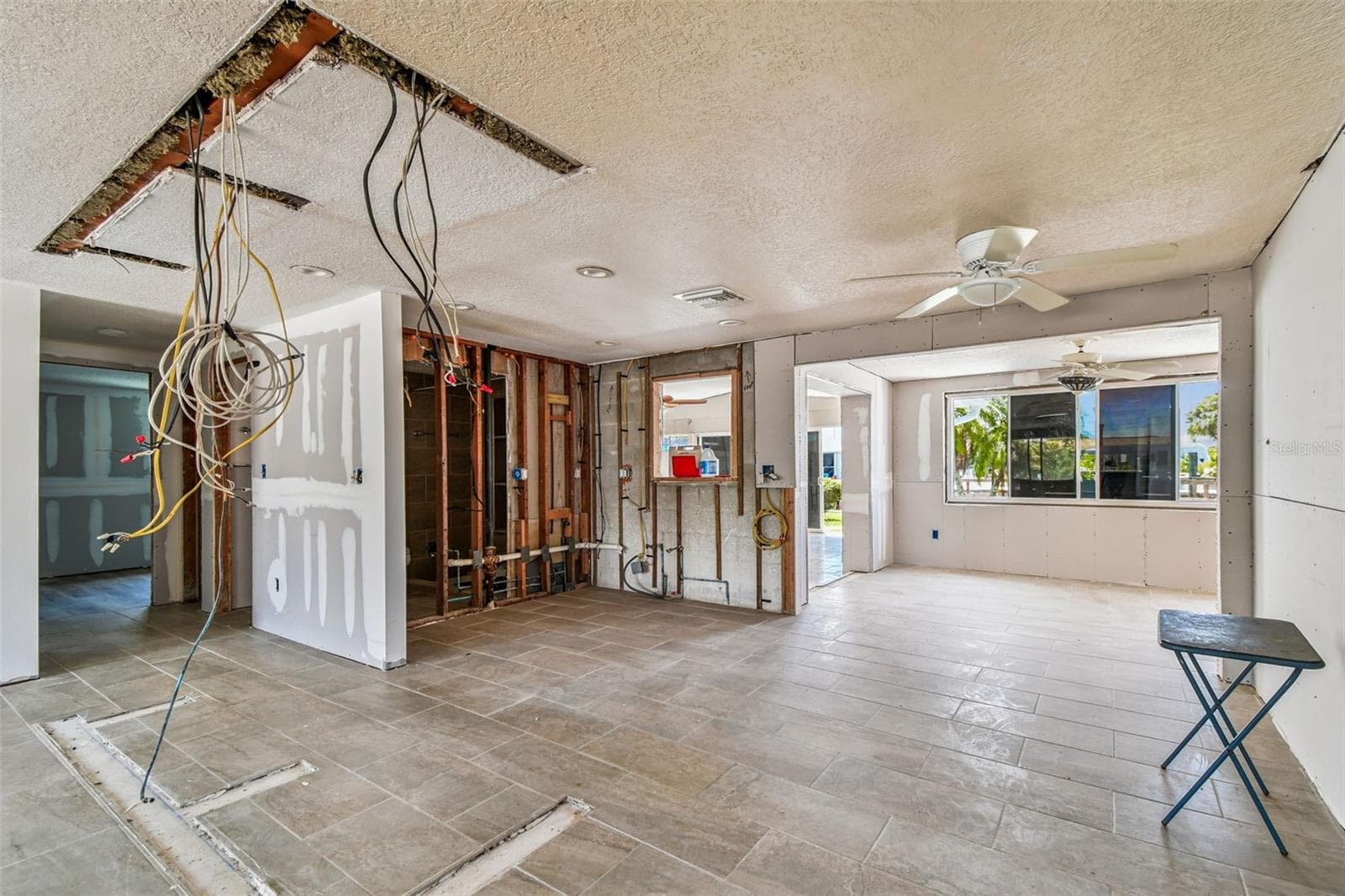 Single Family Residence at 13603 ALLYN DR, HUDSON, photo 14 of 81