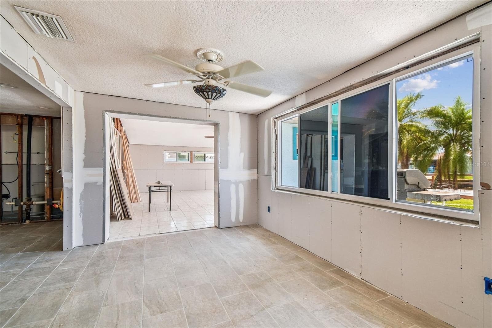 Single Family Residence at 13603 ALLYN DR, HUDSON, photo 20 of 81