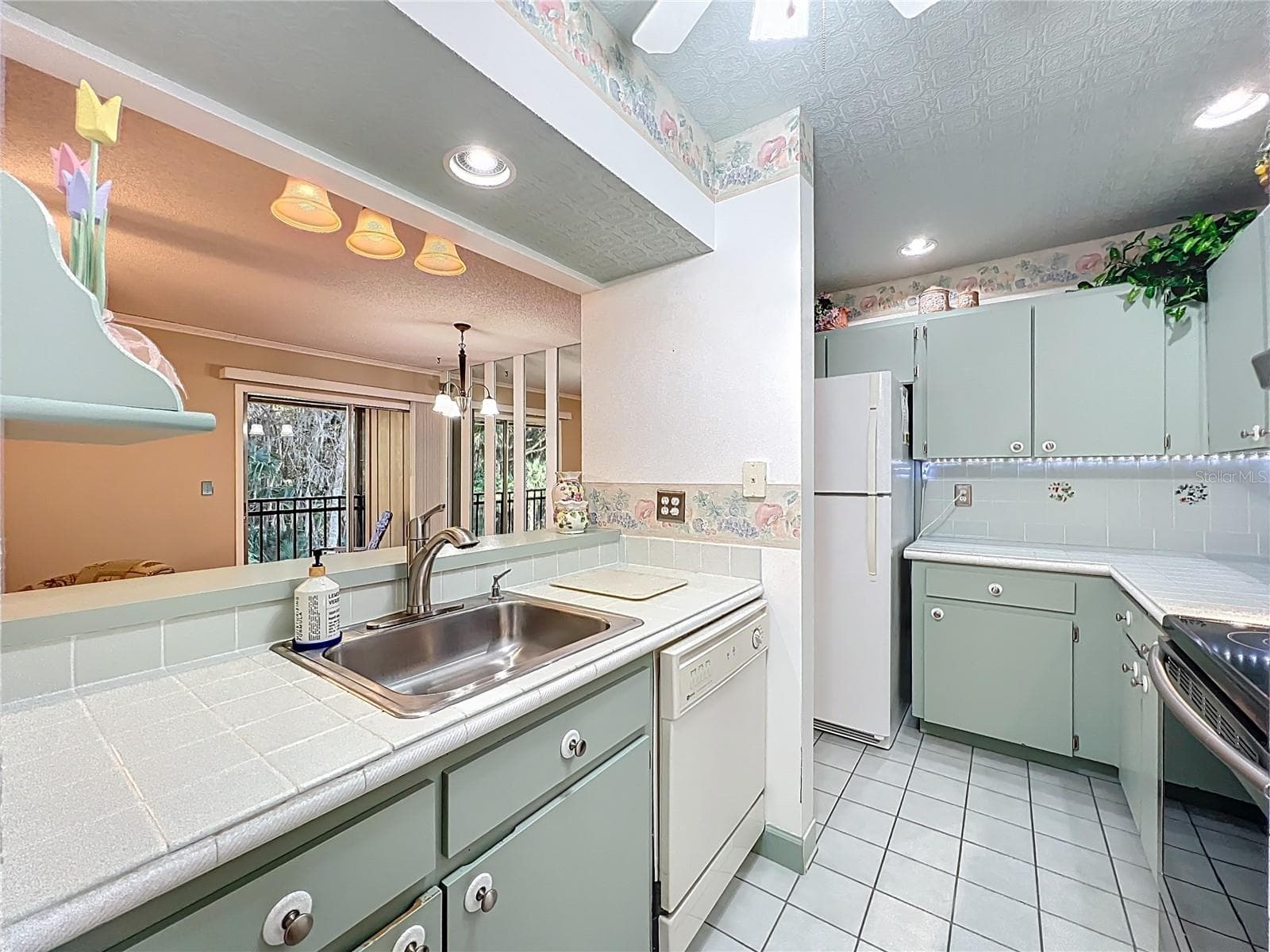Condominium at 130 JASMINE WOODS CT #10D, DELTONA, photo 23 of 77