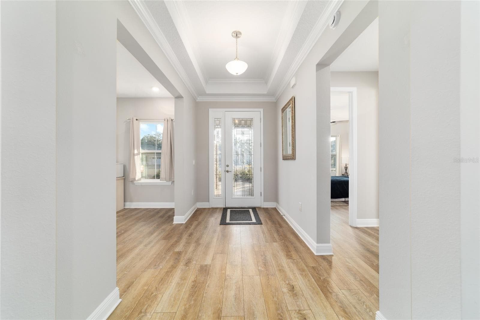 Crown Molding - 10453 SW 99TH LN, OCALA