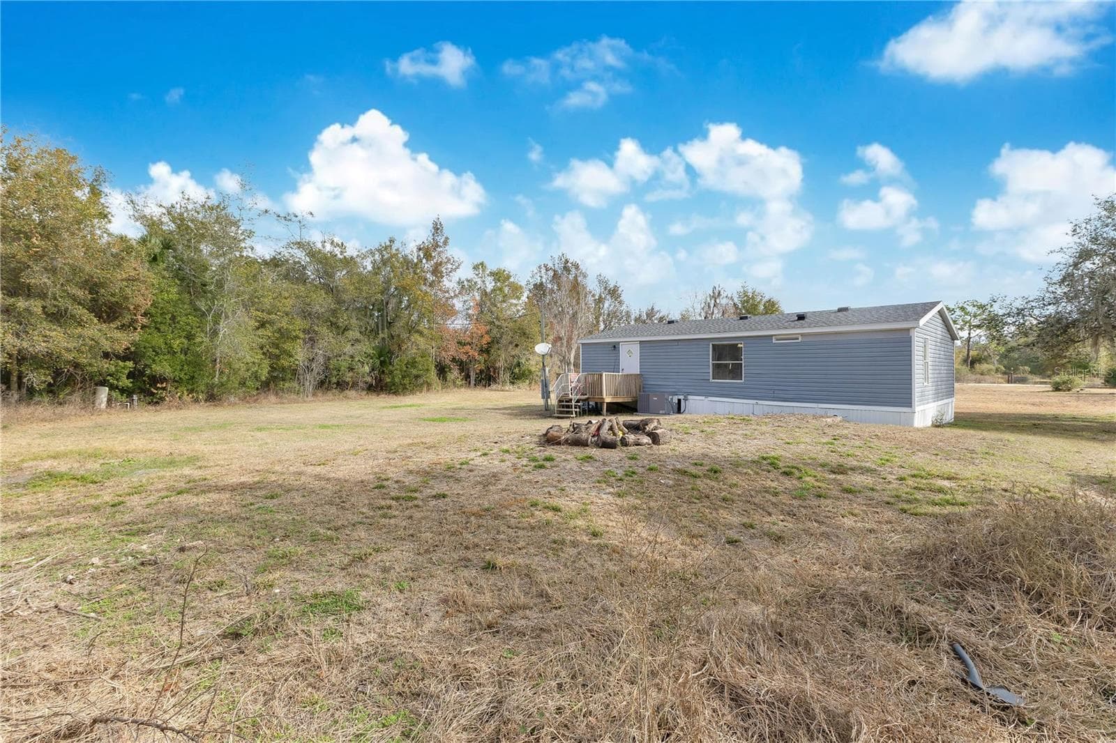 Manufactured Home at 10810 SPORTSMAN TRL, LAKELAND, photo 21 of 30