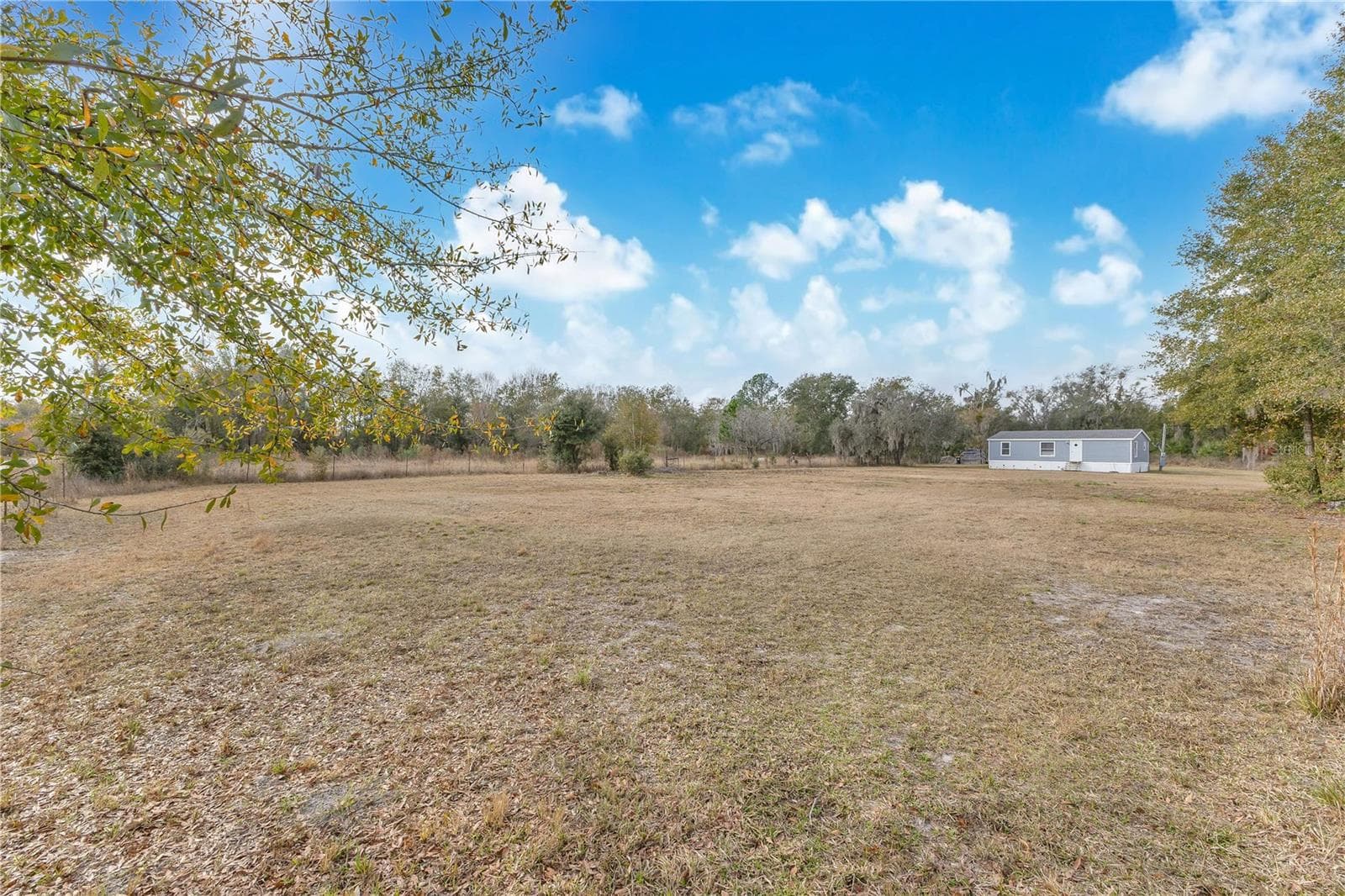 Manufactured Home at 10810 SPORTSMAN TRL, LAKELAND, photo 23 of 30