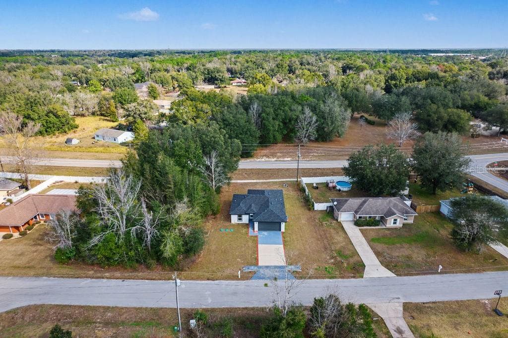 Single Family Residence at 5 PINE TRACK PL, OCALA, photo 4 of 33