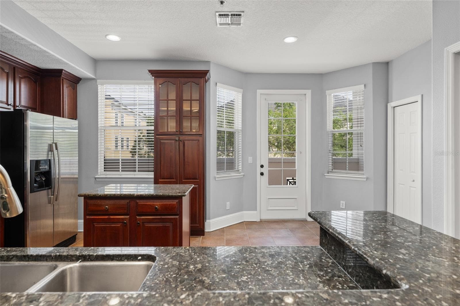 Townhouse at 1563 COMMON WAY RD, ORLANDO, photo 8 of 43