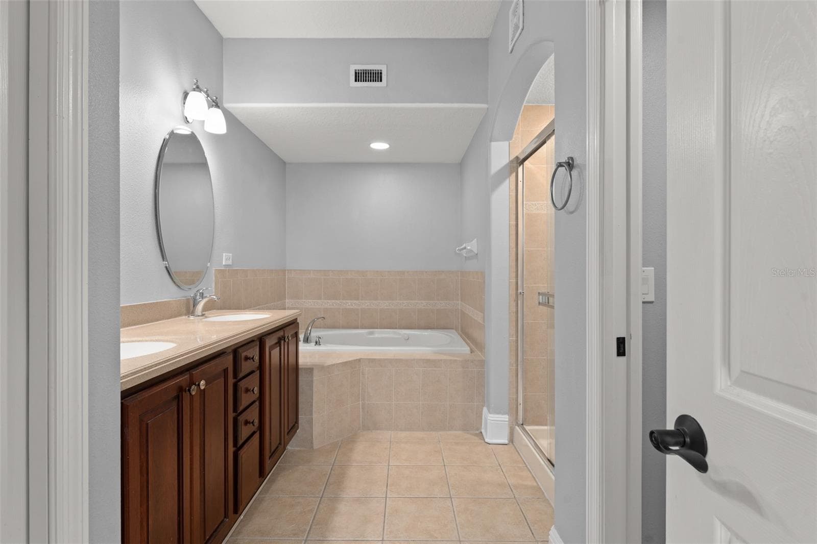 Townhouse at 1563 COMMON WAY RD, ORLANDO, photo 19 of 43