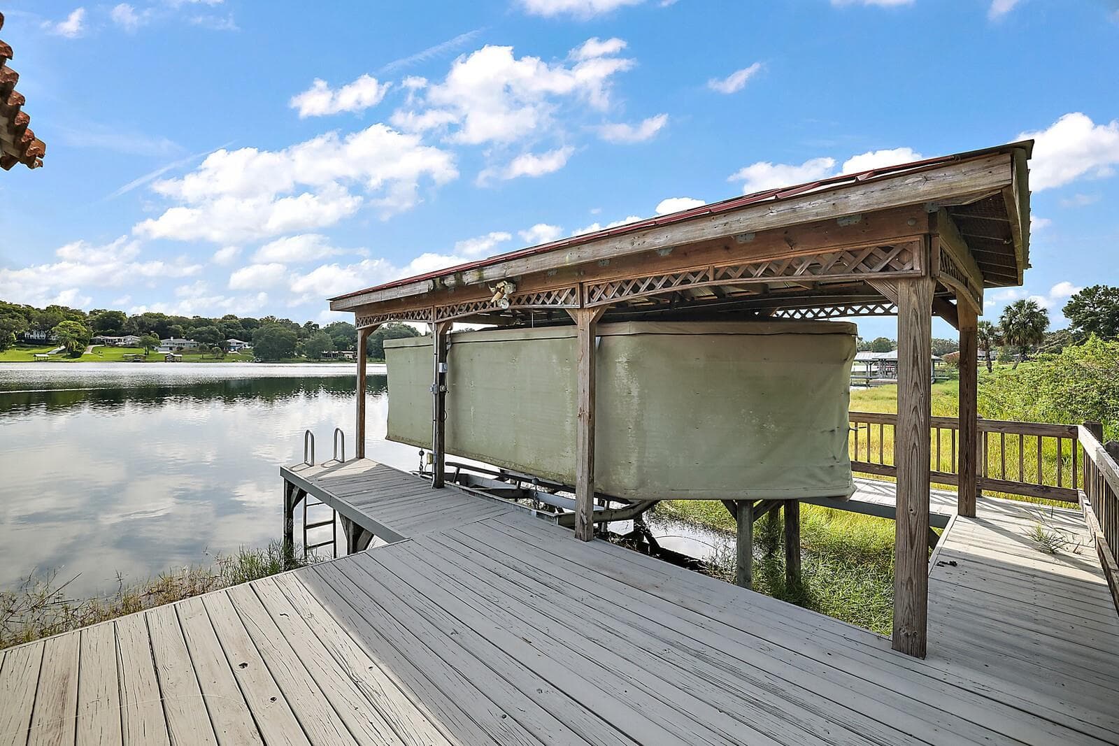 Single Family Residence at 2701 REGAL POINT PL, EUSTIS, photo 19 of 63