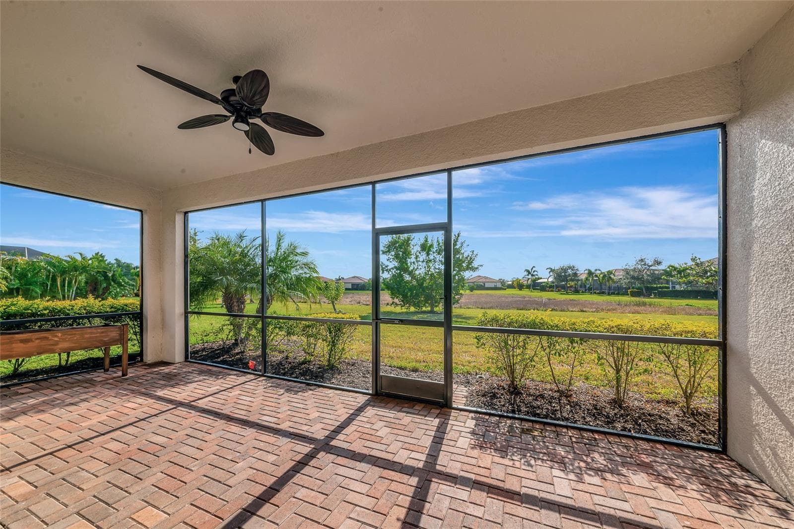 Single Family Residence at 10202 MARBELLA DR, BRADENTON, photo 45 of 68