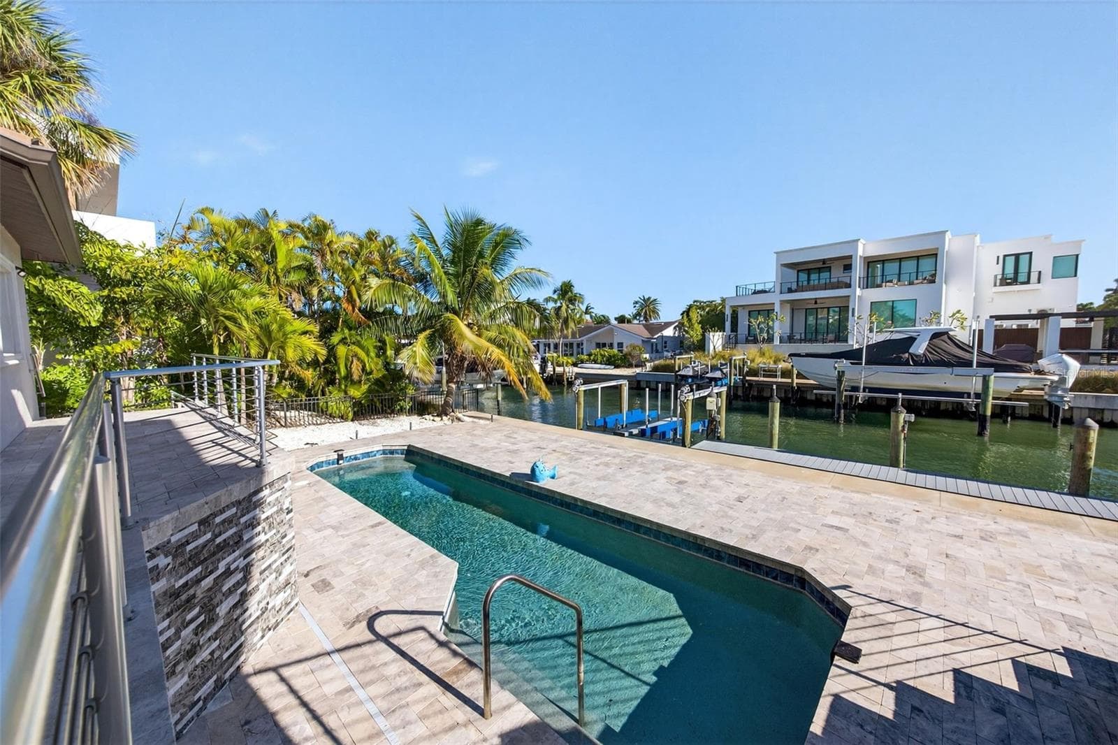 Single Family Residence at 562 RANGER LN, LONGBOAT KEY, photo 52 of 96