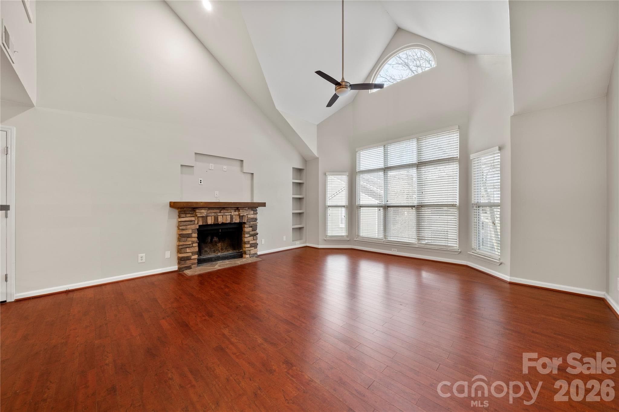 Condominium at Charlotte, photo 2 of 31