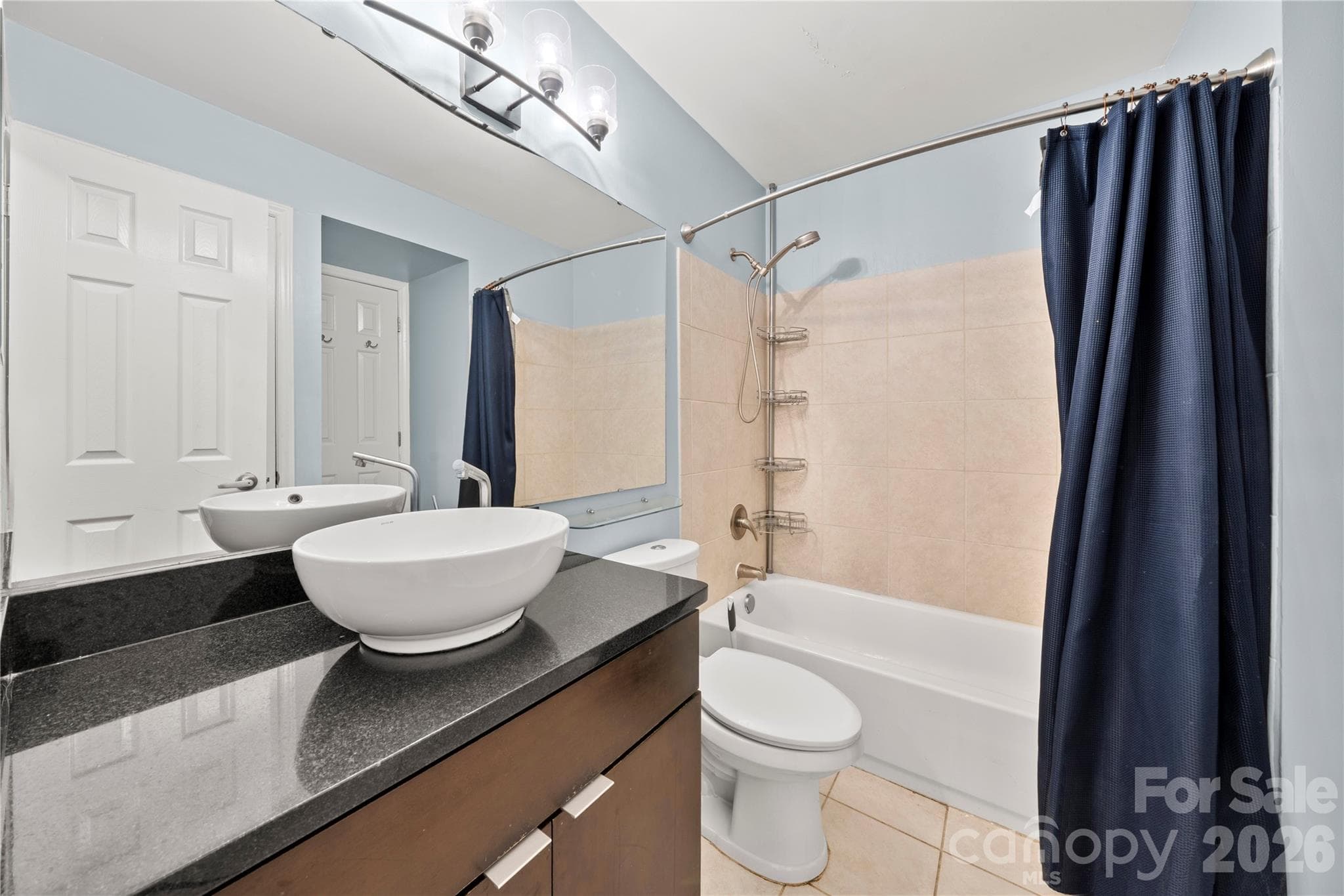 Condominium at Charlotte, photo 13 of 31