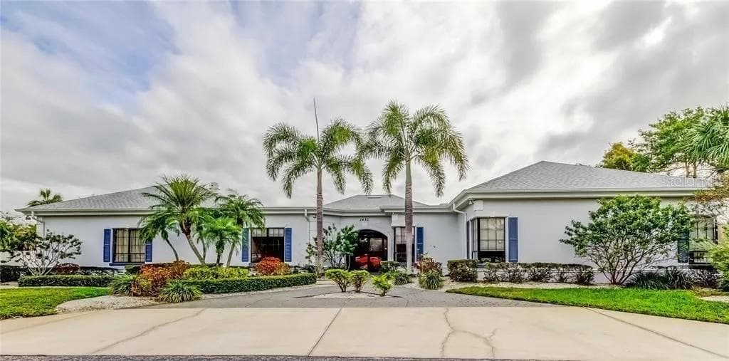 Clubhouse Recreation facility with pool plus! - 2333 FEATHER SOUND DR #B304, CLEARWATER