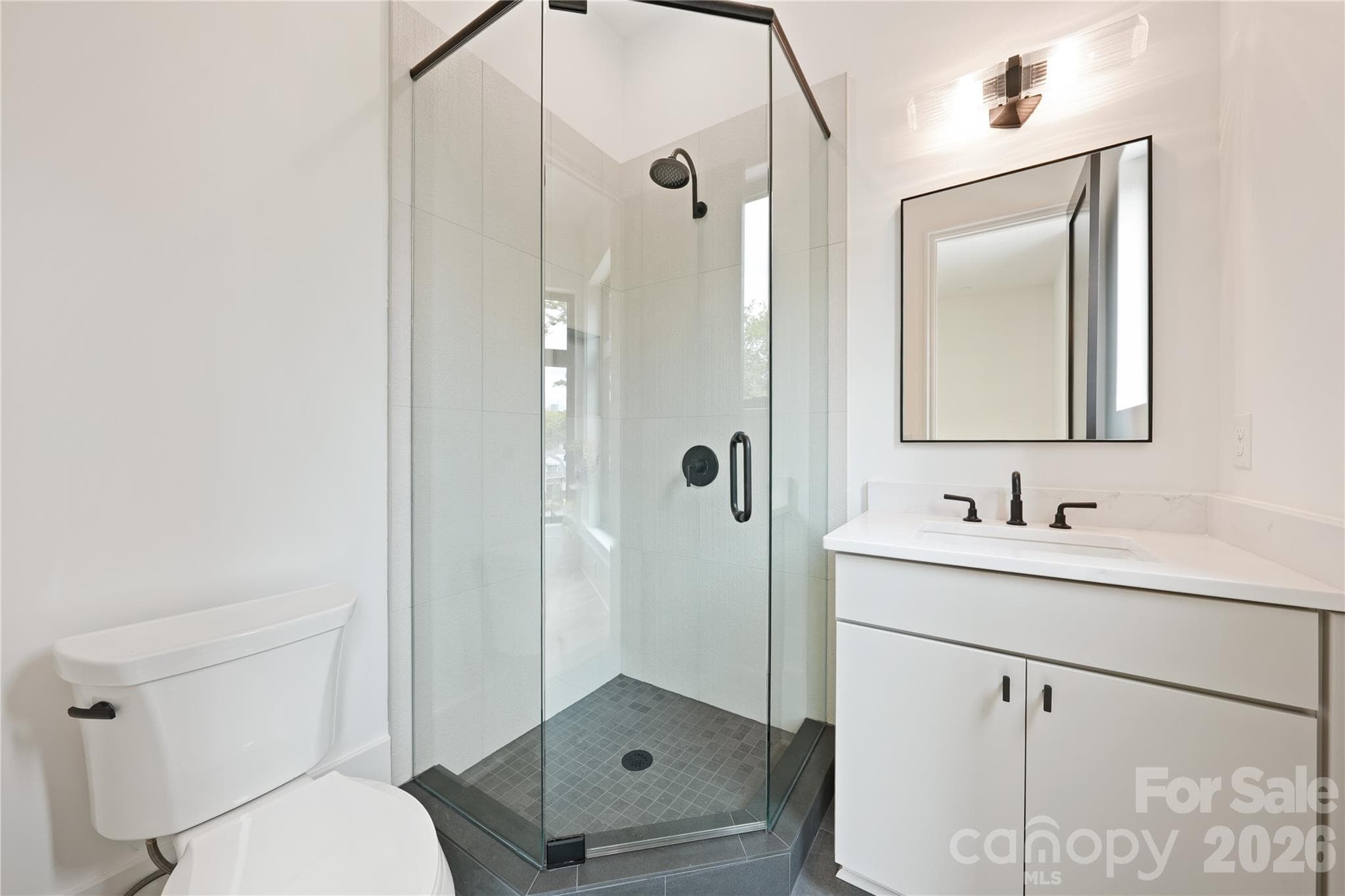 Ensuite Bathroom - 1511 Waverly Avenue, Charlotte