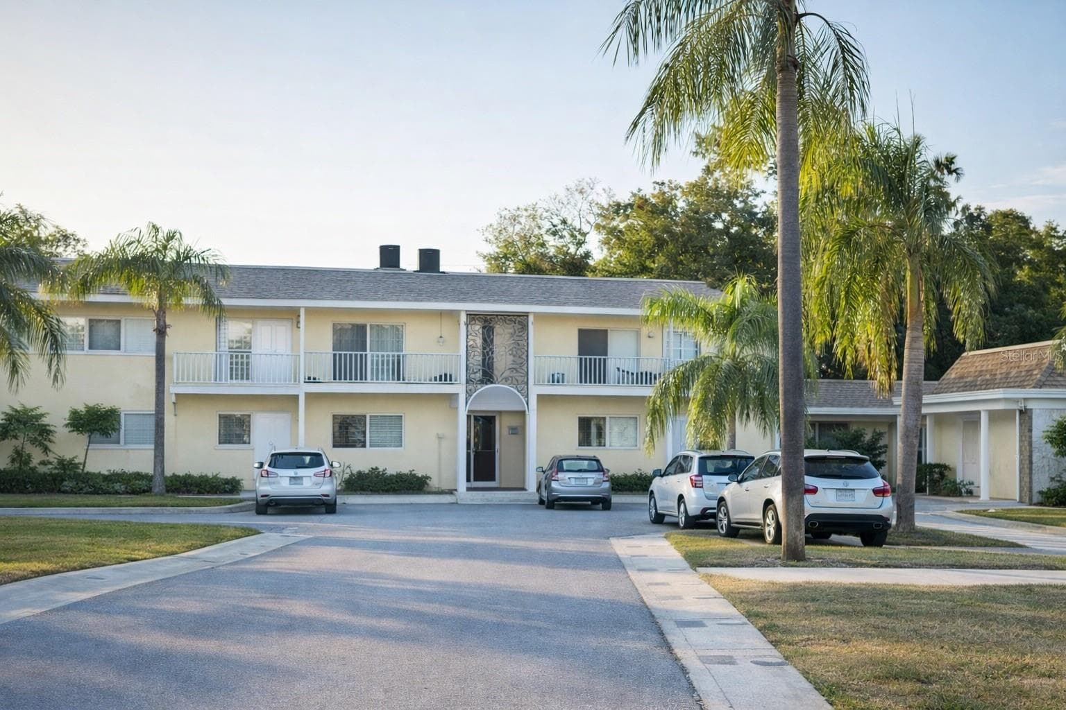 BELLEAIR PALMS TERRACE CONDO 2