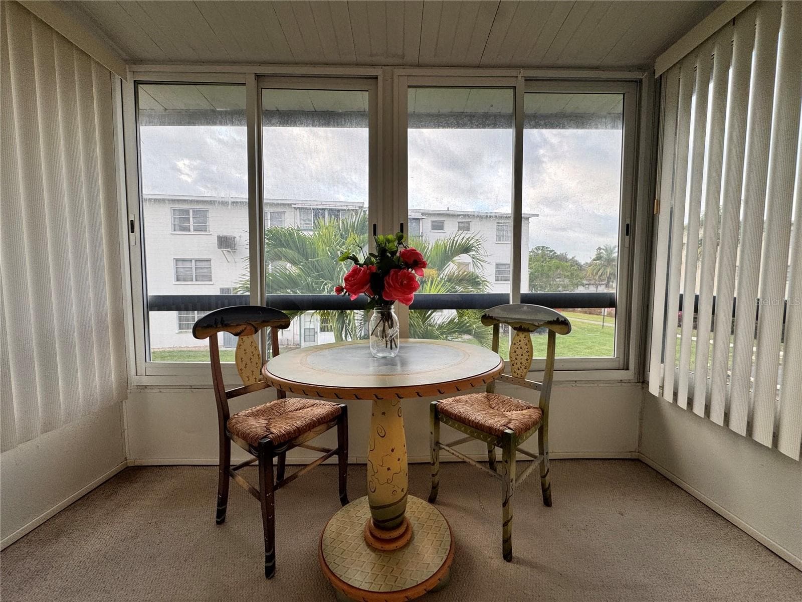 Sliding glass WINDOWS CLOSED - 1826 SUNNY DR #D26, BRADENTON