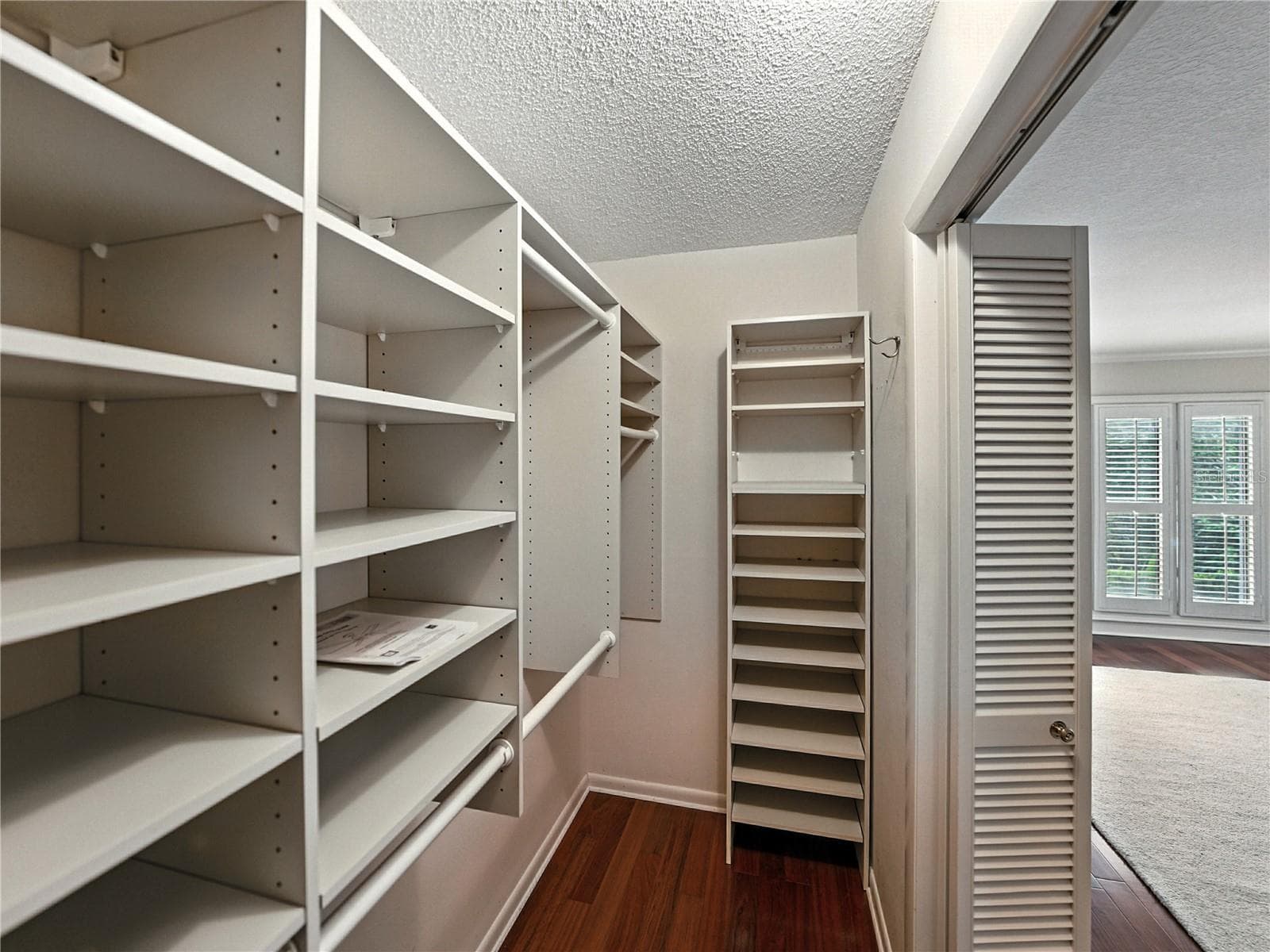 Single Family Residence at 1249 LAKE POINT DR, LAKELAND, photo 55 of 78