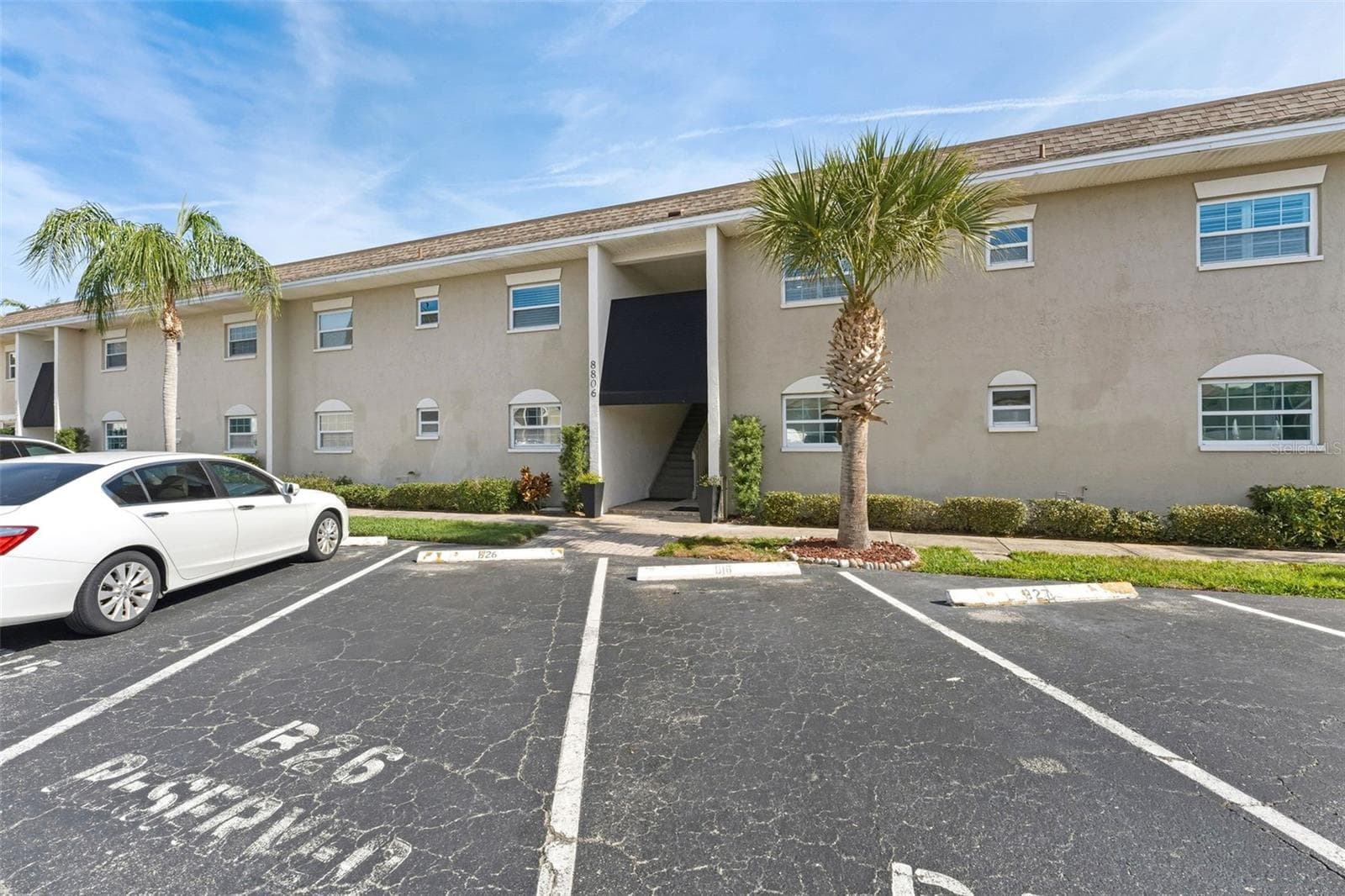 Condominium at 8806 BAY POINTE DR #206, TAMPA, photo 7 of 38