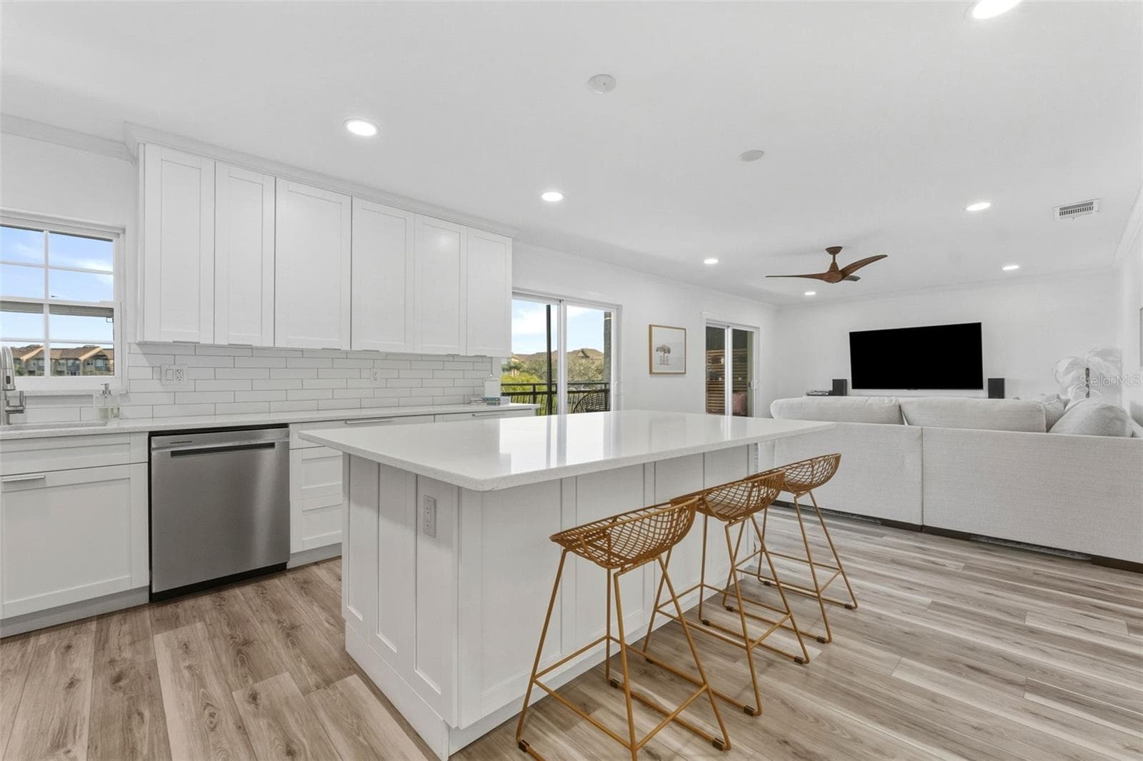 Condominium at 8806 BAY POINTE DR #206, TAMPA, photo 11 of 38