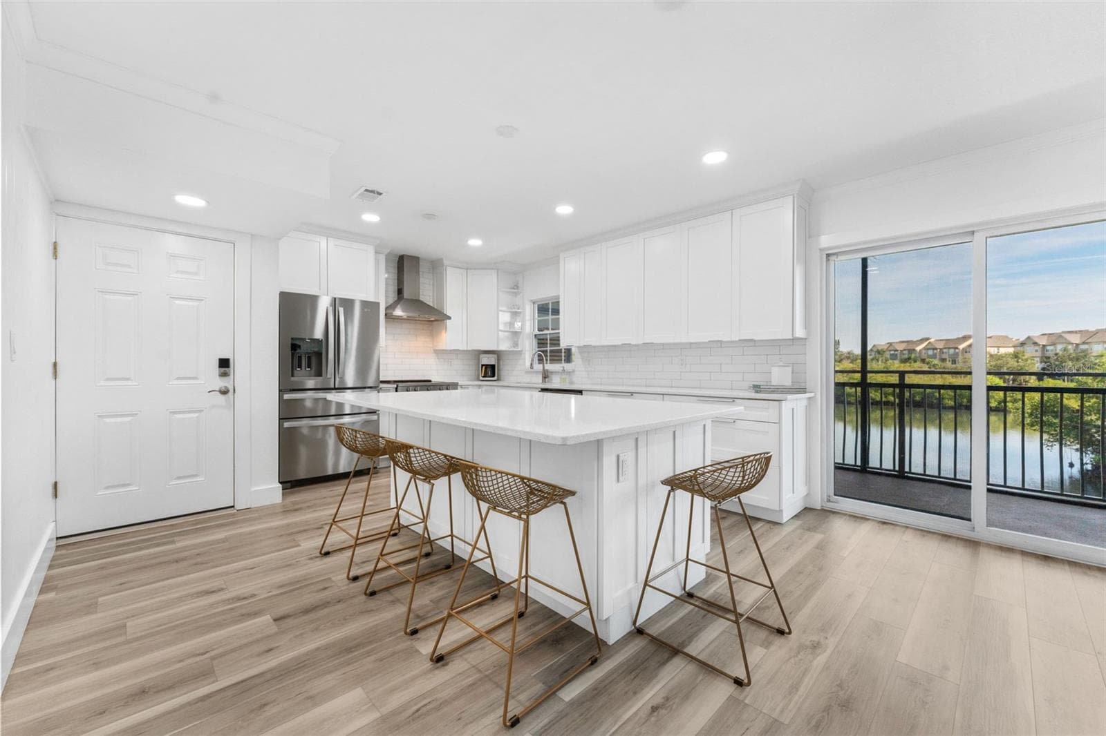 Condominium at 8806 BAY POINTE DR #206, TAMPA, photo 3 of 38