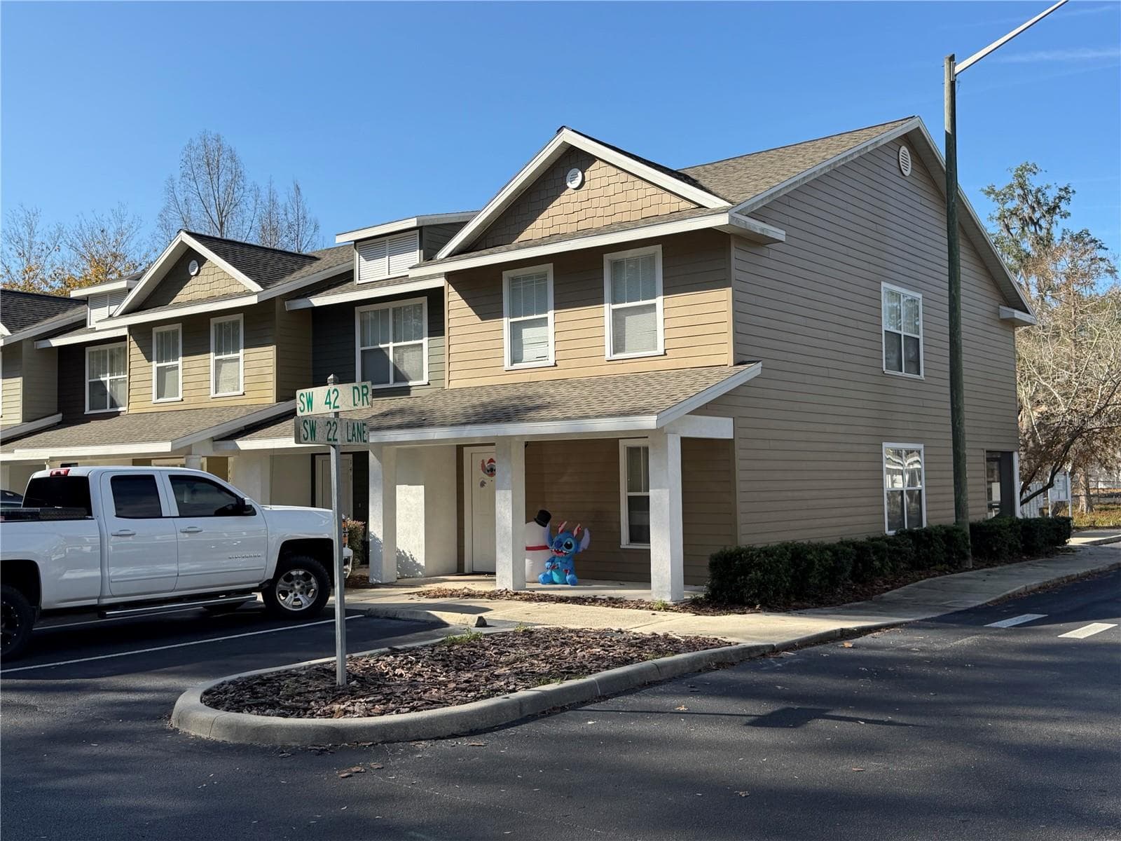 2306 SW 42ND DR #140