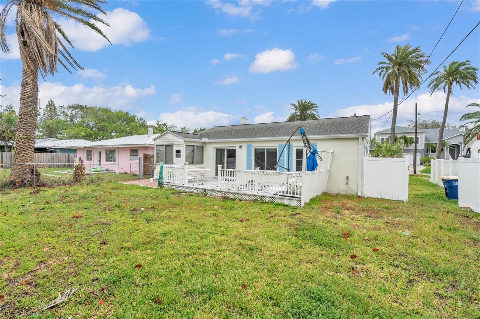 Single Family Residence at 752 LANTANA AVE, CLEARWATER BEACH, photo 4 of 7