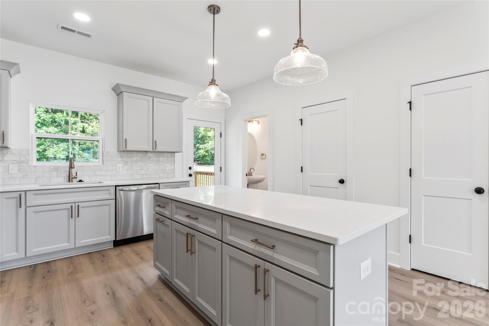 Townhouse at 325 Yaupon Court, Fort Mill, photo 14 of 40