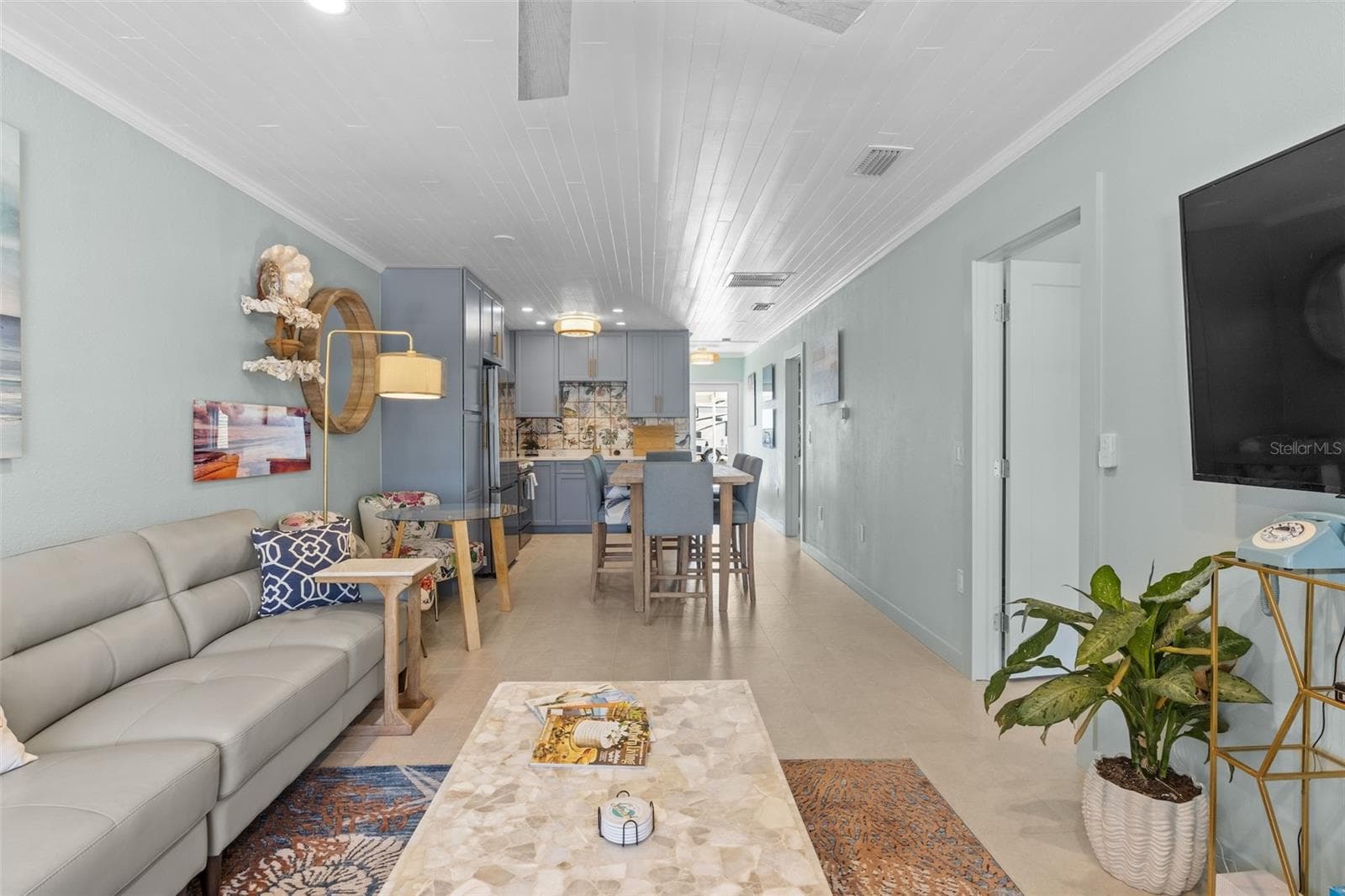 Open Floor Plan - 26 SEASIDE CT, HOLMES BEACH