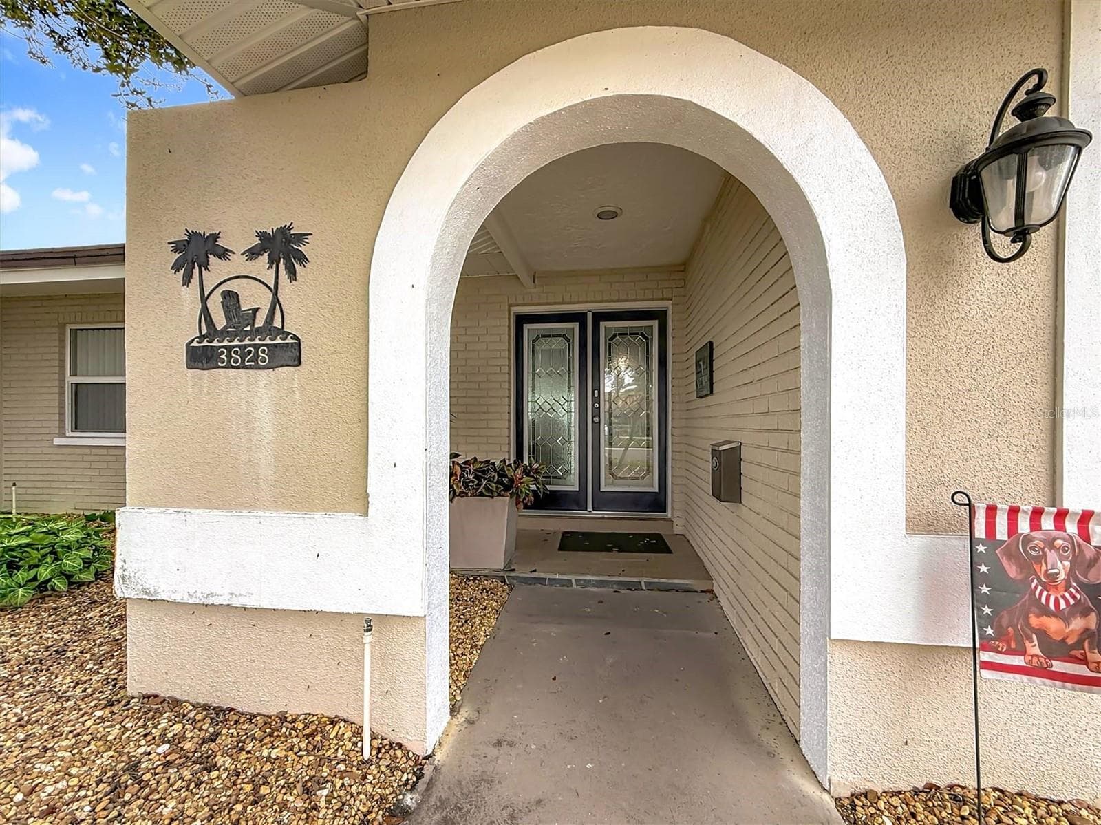 Single Family Residence at 3828 48TH AVE S, ST PETERSBURG, photo 6 of 82