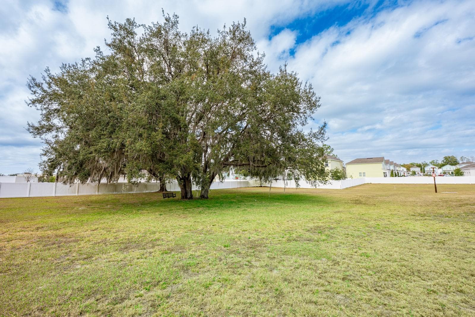 Mature trees create a tranquil, private setting that feels worlds away, yet keeps you minutes from a variety of shopping, dining, and entertainment. - 5092 NE 81ST BLVD, WILDWOOD