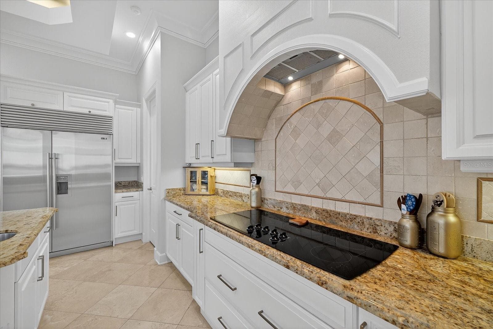 Single Family Residence at 4102 CAUSEWAY VISTA DR, TAMPA, photo 41 of 100