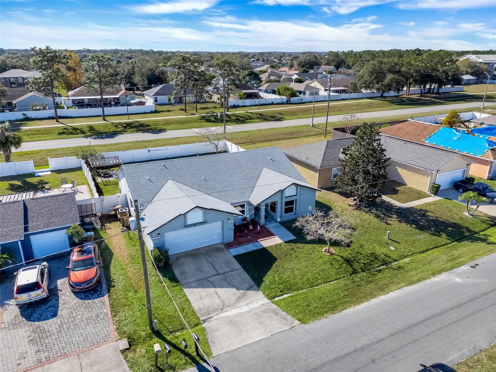 Single Family Residence at 105 DORCHESTER CT, KISSIMMEE, photo 6 of 45