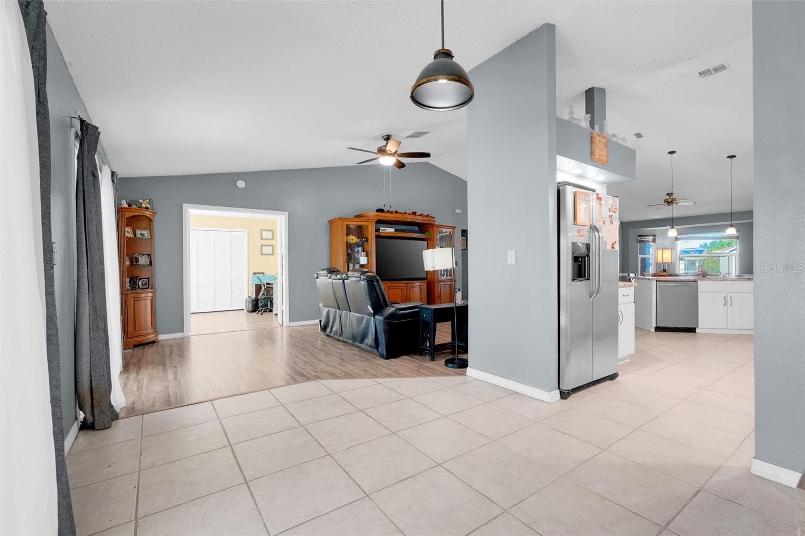 Single Family Residence at 105 DORCHESTER CT, KISSIMMEE, photo 16 of 45