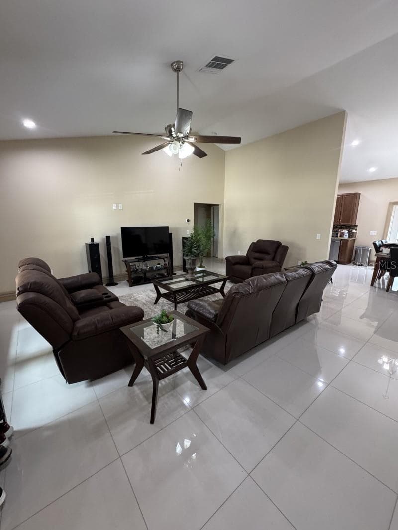 Single Family Residence at 2809 SE 27TH AVE, OKEECHOBEE, photo 17 of 39