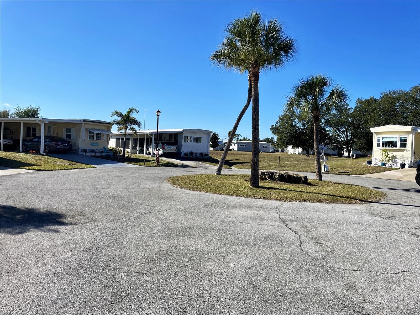 Looking toward the Cul de Sac - 6452 FLEETWOOD CT, NORTH PORT