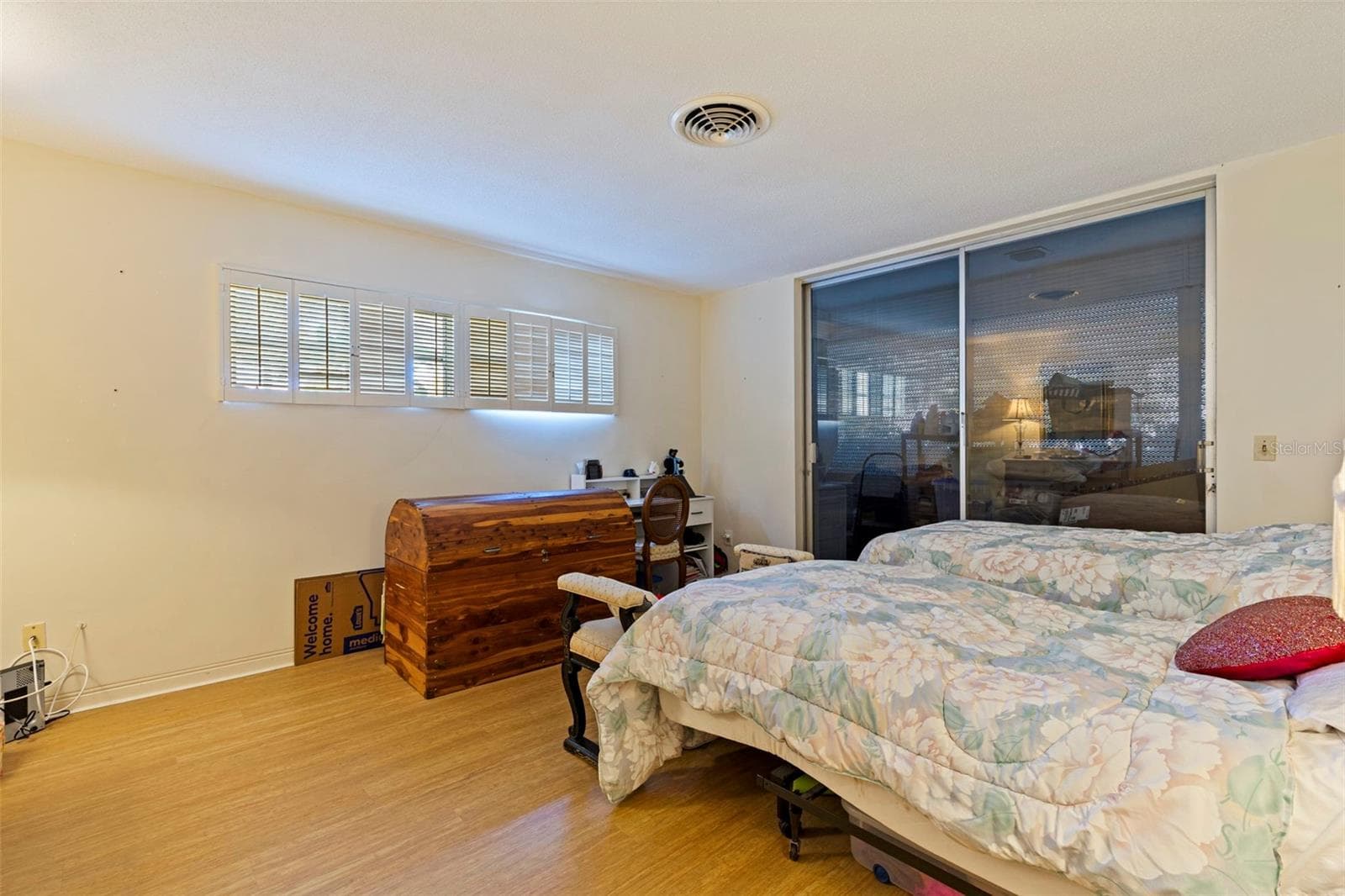 Condominium at 1036 NORTH SHORE DR NE #1, ST PETERSBURG, photo 16 of 38