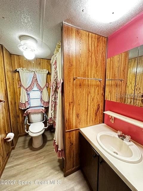 Guest Bathroom - 4175 HESS AVE, COCOA
