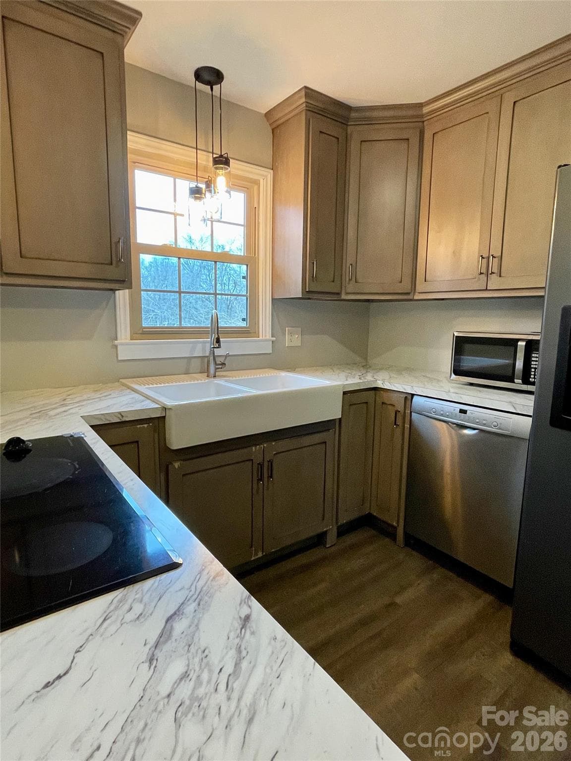 Single Family Residence at 635 Powell Road NE, Lenoir, photo 12 of 48