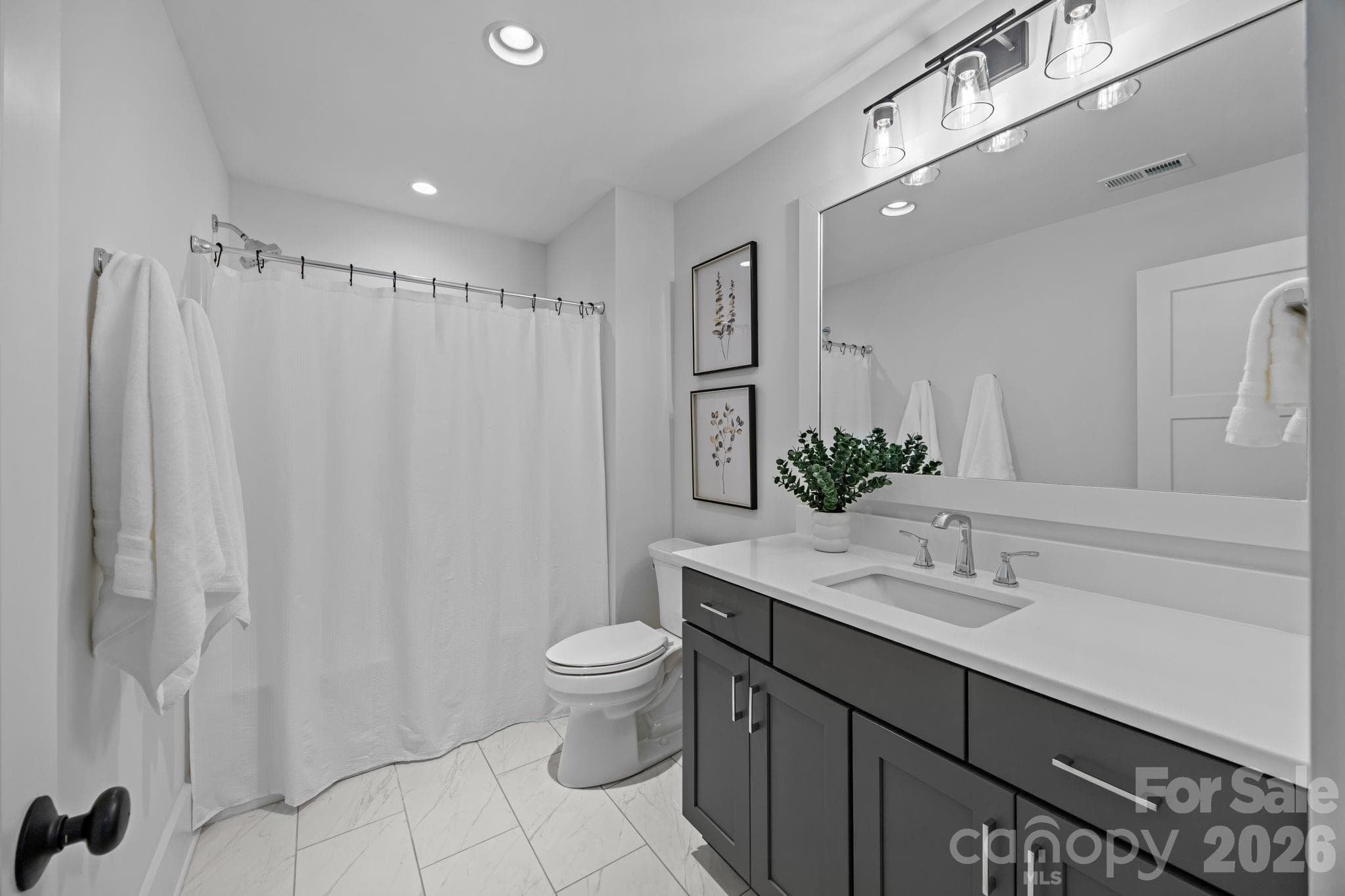 Level 2 BA- located right off of flex space at top of stairs - 5020 Slanting Bridge Road, Sherrills Ford