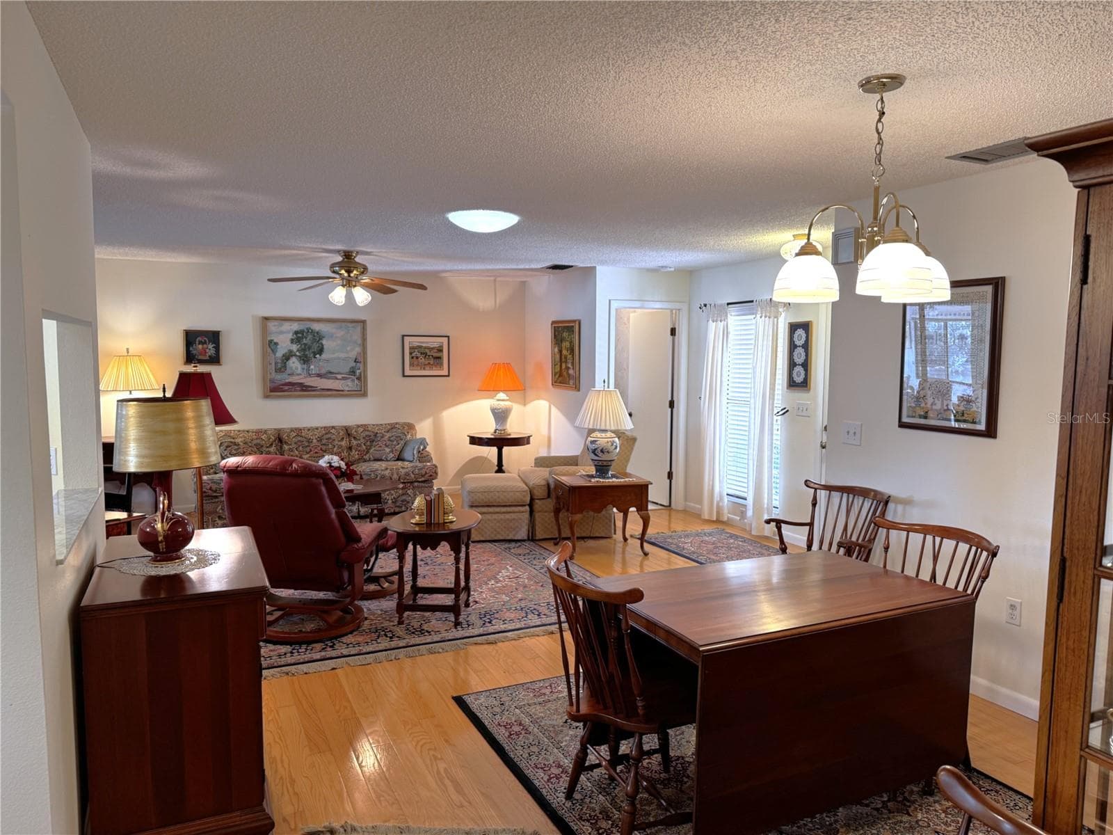 Living -Dining Area - 229 LAUREL HOLLOW DR #83, NOKOMIS